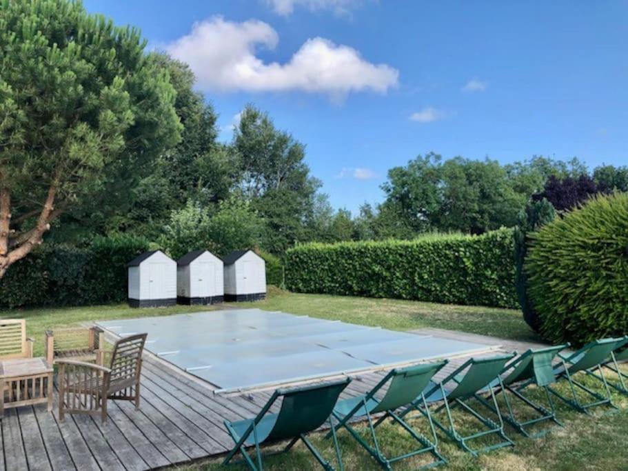 Maison Vendeenne A 5 Min Du Bord De Mer Saint-Hilaire-la-Forêt エクステリア 写真