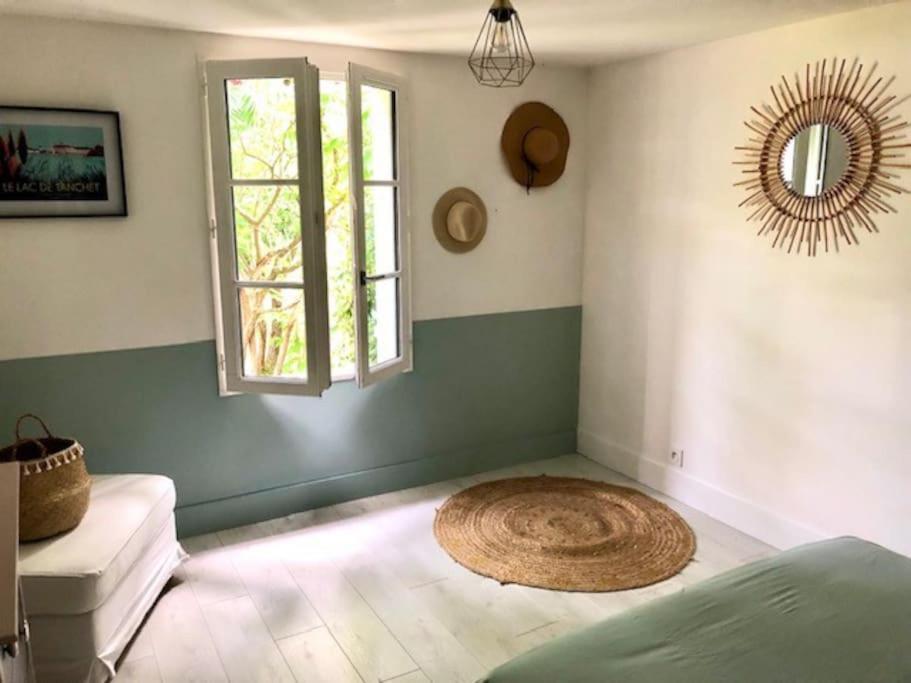 Maison Vendeenne A 5 Min Du Bord De Mer Saint-Hilaire-la-Forêt エクステリア 写真